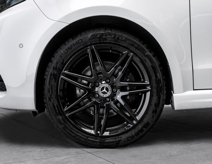 Mercedes-Benz Třídy V 2