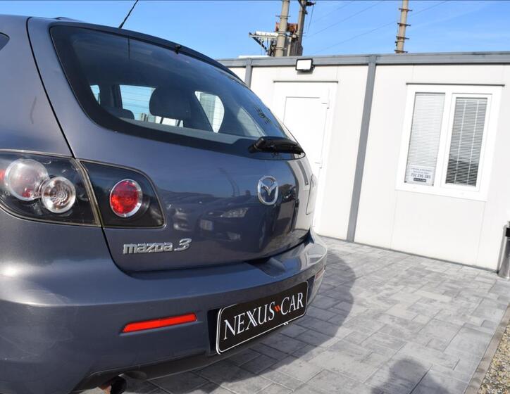 Mazda 3 12