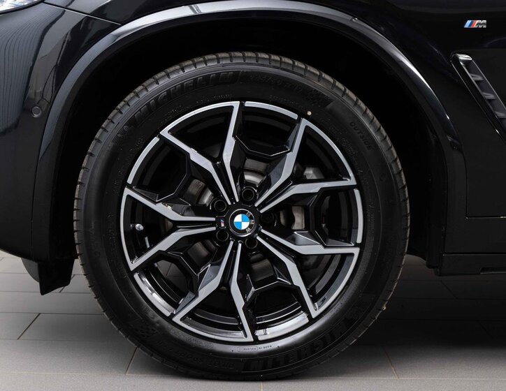 BMW X4 SUV / Terénní 3,0 l 210 kw