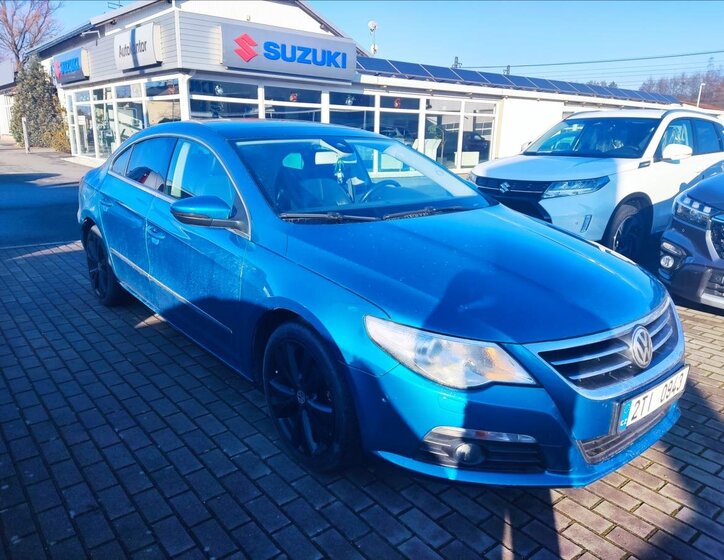 Volkswagen Passat CC Sedan 2,0 l 147 kw
