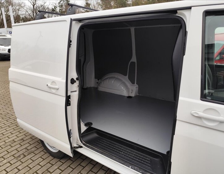 Volkswagen Transporter Ostatní 2,0 l 84 kw