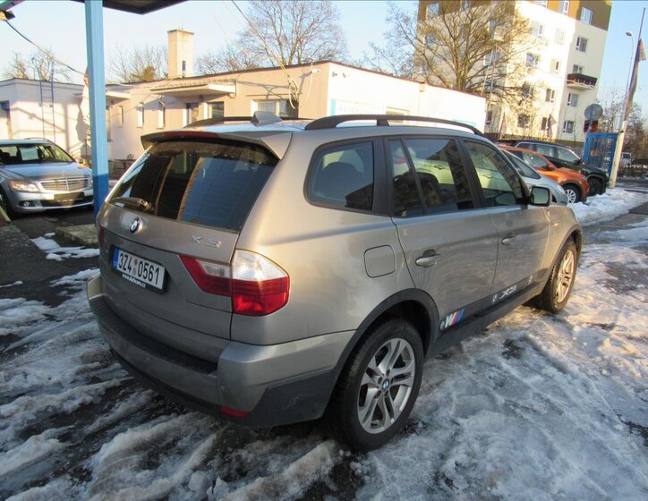 BMW X3 SUV 2,0 l 130 kw