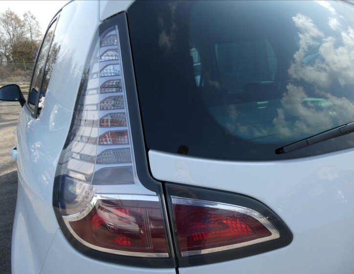 Renault Scénic MPV 1,5 l 81 kw