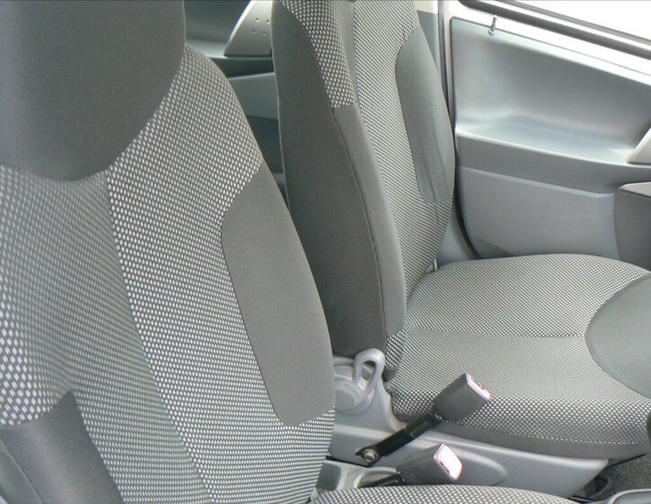 Toyota Aygo Hatchback 998,0 50 kw