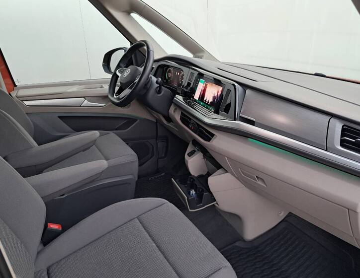 Volkswagen Multivan 21