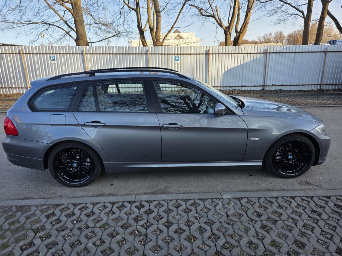 BMW Řada 3 Kombi 2,0 l 105 kw