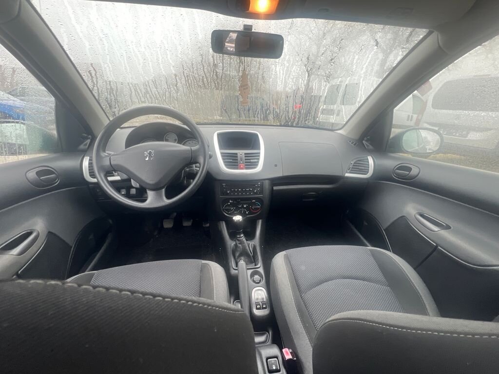 Peugeot 206 Hatchback 1,4 l 54 kw