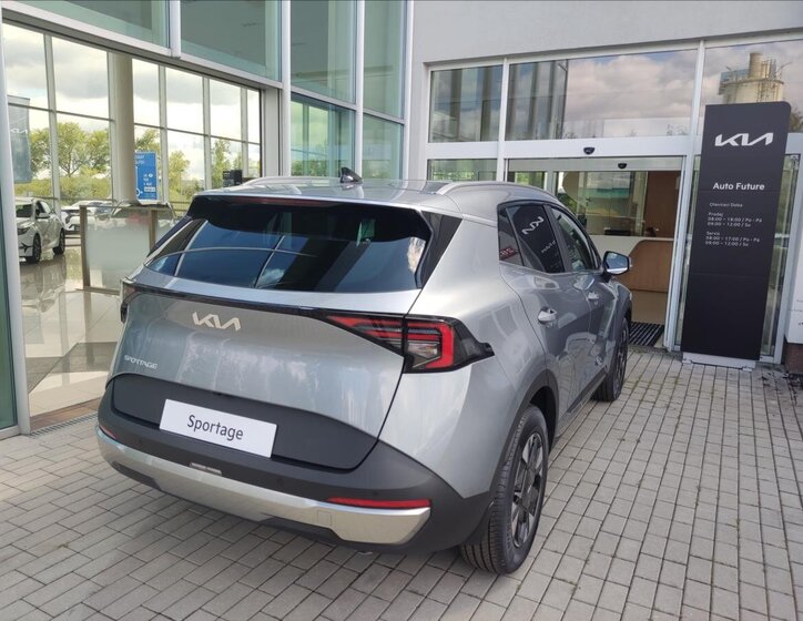 KIA Sportage 4
