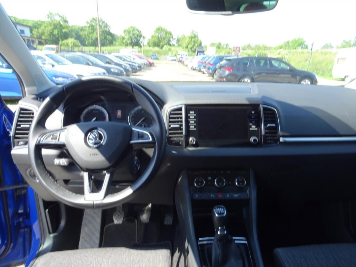 Škoda Karoq SUV 999,0 85 kw