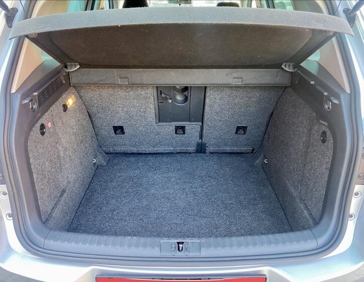 Volkswagen Tiguan SUV 2,0 l 103 kw