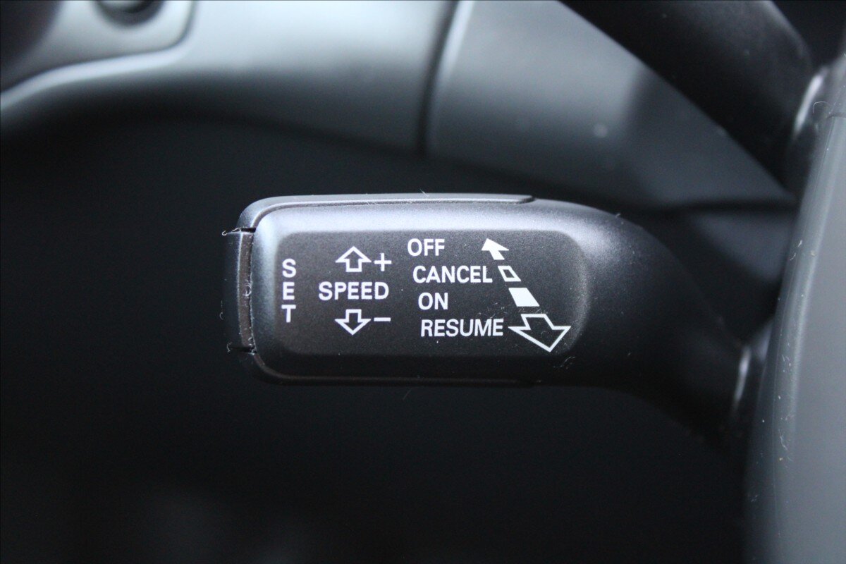 Audi A4 Sedan / Limuzína 1,8 l 118 kw