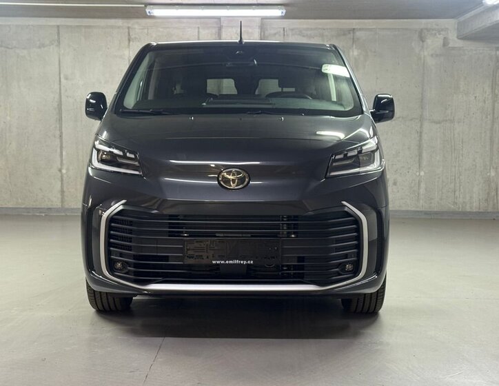 Toyota ProAce Verso 2