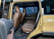 Toyota Land Cruiser 11