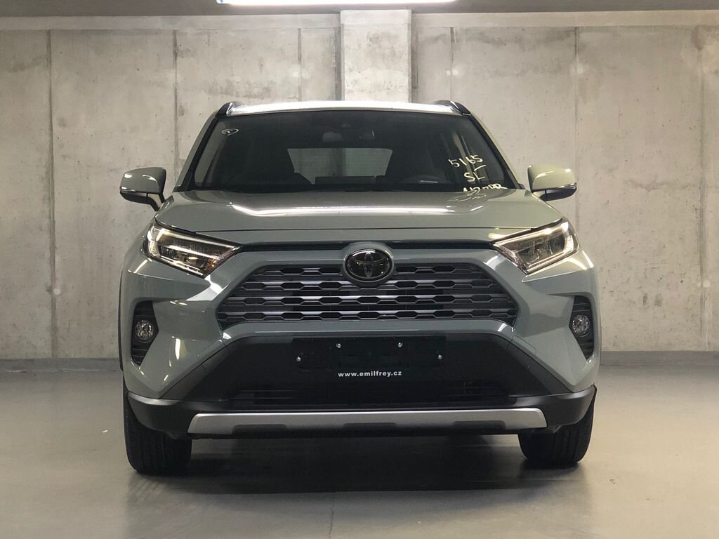 Toyota RAV4 SUV 2,5 l 163 kw