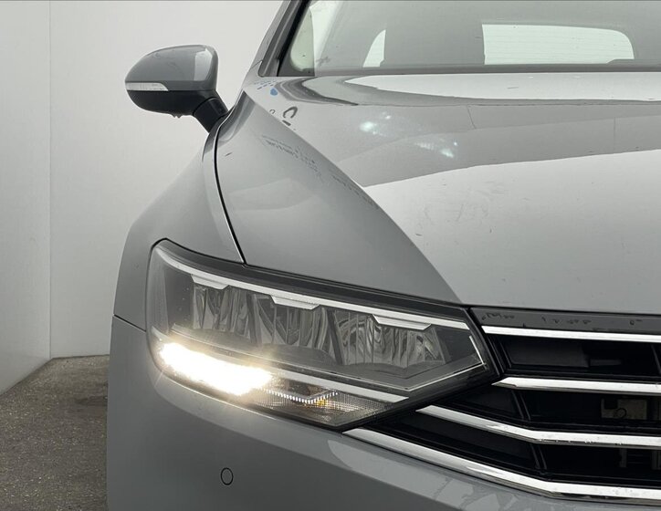 Volkswagen Passat Kombi 2,0 l 110 kw