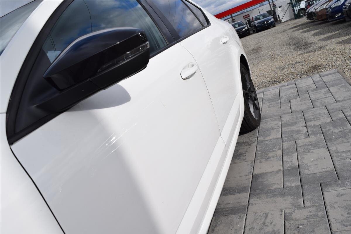 Škoda Octavia Sedan / Limuzína 2,0 l 135 kw