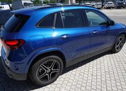 Mercedes-Benz GLA SUV 1,3 l 120 kw