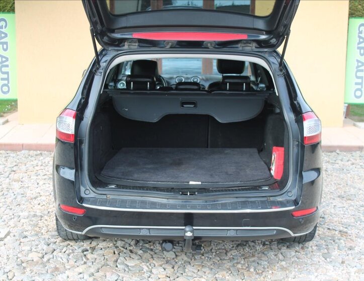 Ford Mondeo Kombi 2,0 l 103 kw