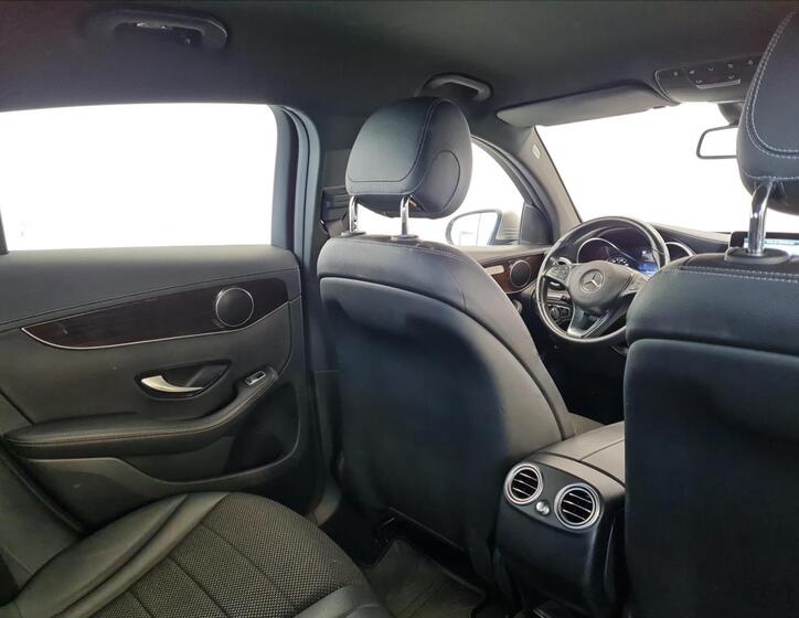 Mercedes-Benz GLC 21