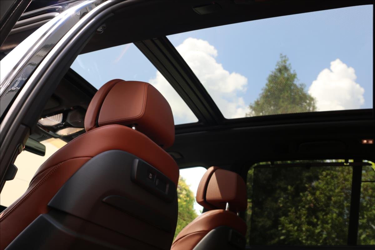 BMW X5 Kombi 3,0 l 290 kw