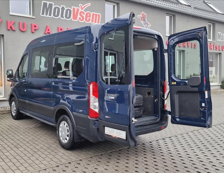 Ford Transit Kombi 2,0 l 96 kw