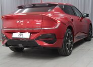KIA EV6 8