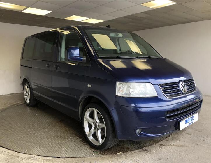 Volkswagen Multivan 1