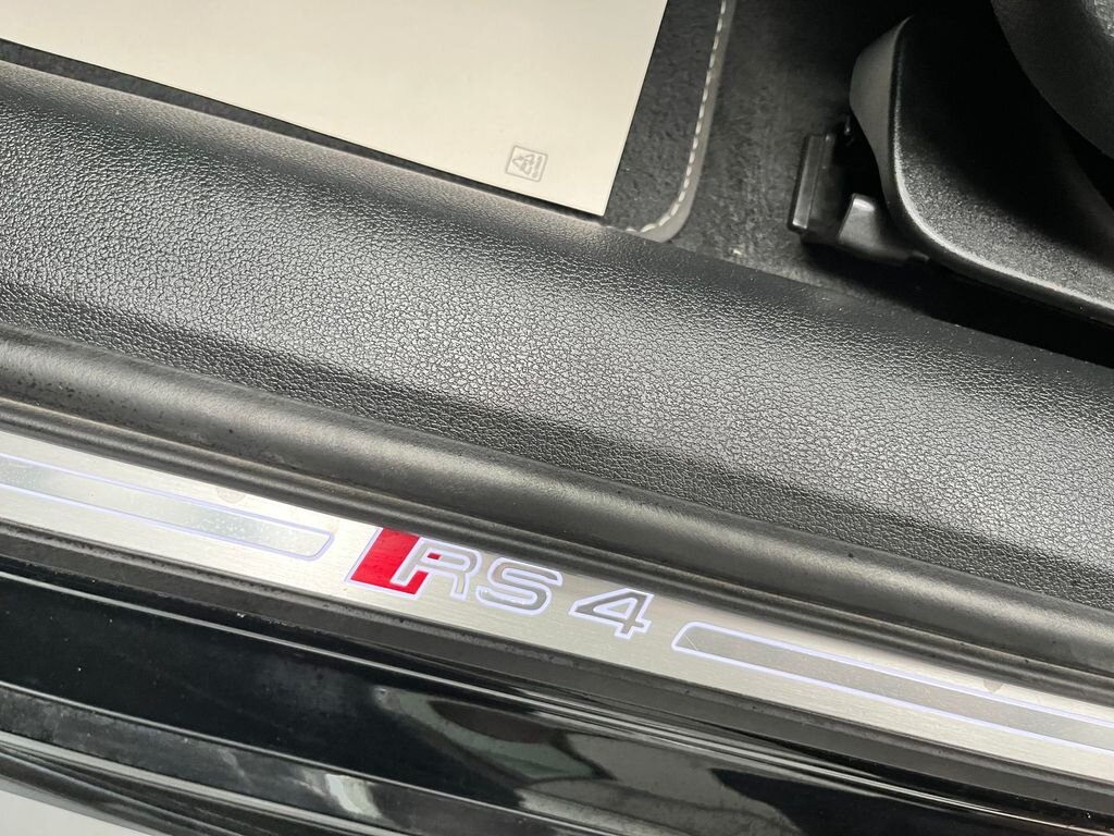 Audi RS4 Kombi 2,9 l 331 kw