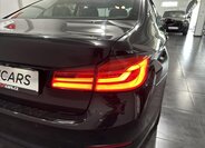 BMW Řada 5 Sedan / Limuzína 2,0 l 135 kw