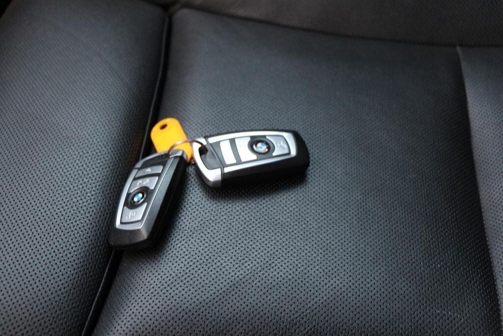 BMW Řada 7 Sedan / Limuzína 3,0 l 180 kw