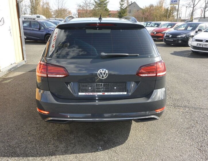 Volkswagen Golf Kombi 2,0 l 110 kw