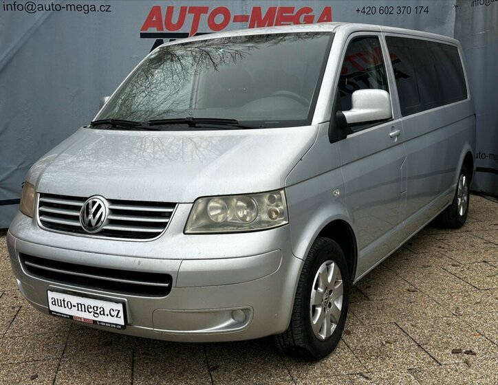 Volkswagen Caravelle 1