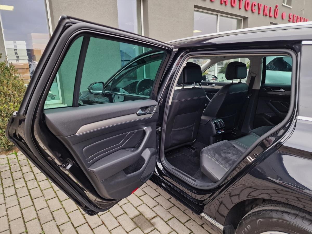 Volkswagen Passat Kombi 2,0 l 110 kw