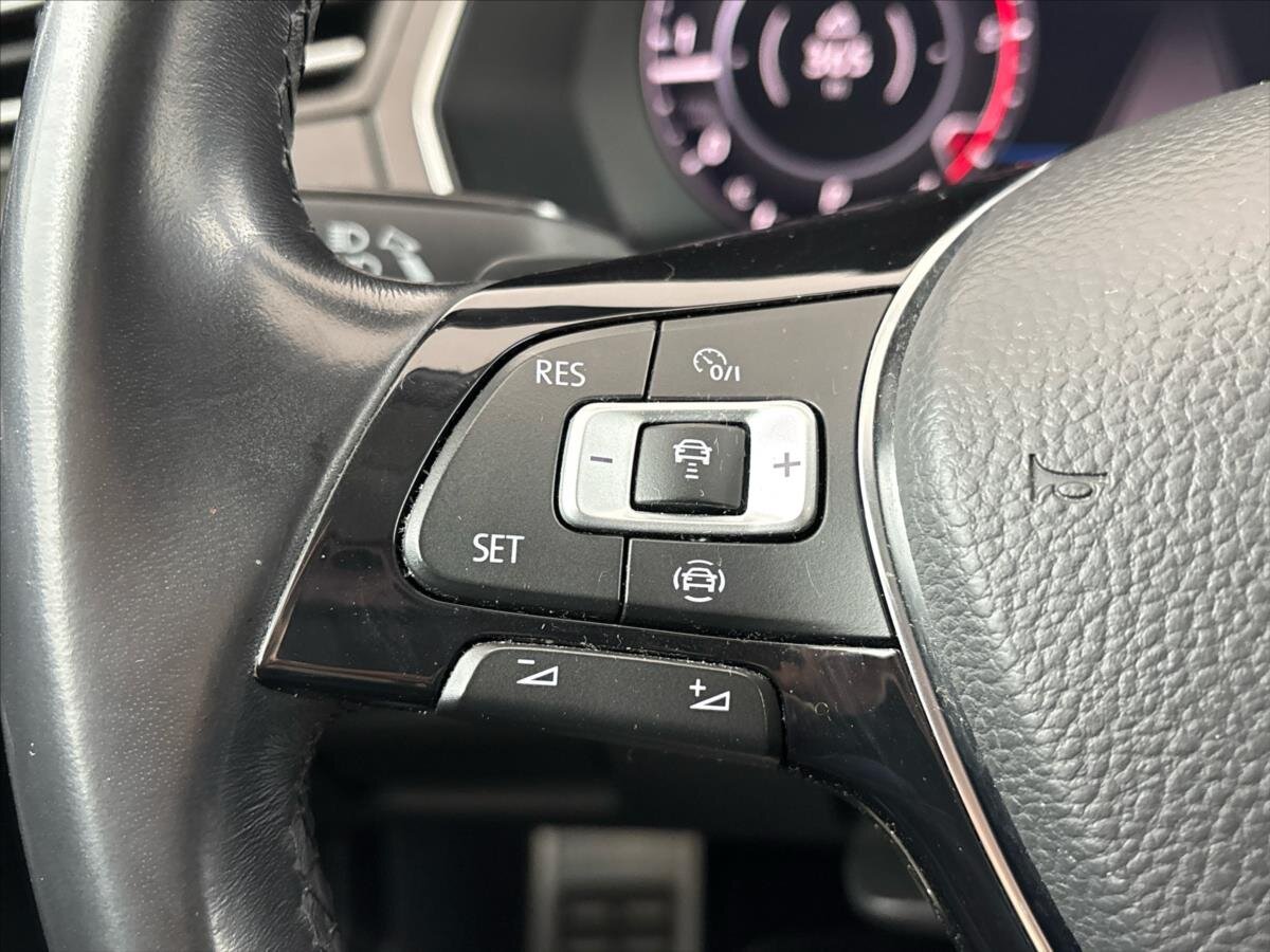 Volkswagen Arteon Liftback 2,0 l 110 kw