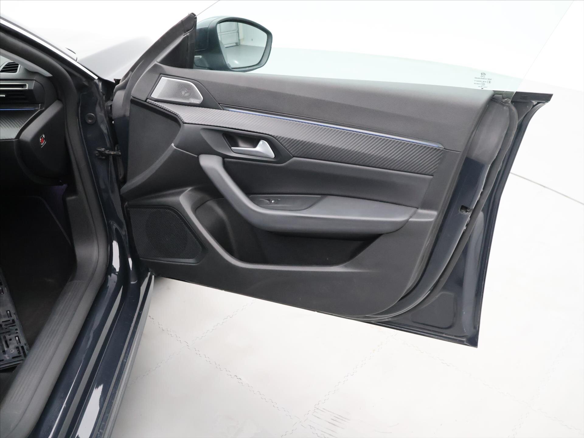 Peugeot 508 Liftback 1,6 l 133 kw