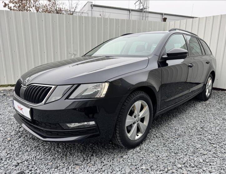 Škoda Octavia 3