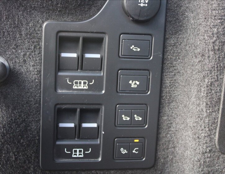 Land Rover Discovery 40