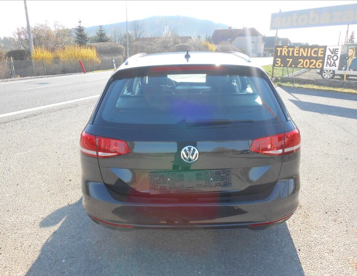 Volkswagen Passat Kombi 2,0 l 110 kw