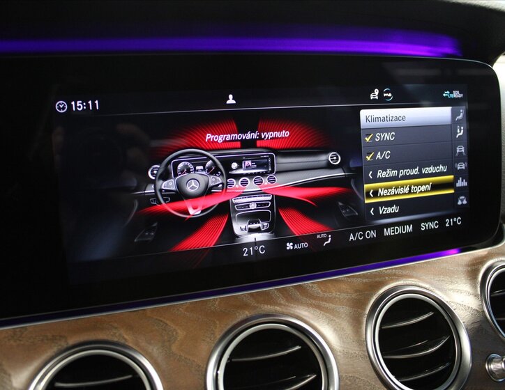 Mercedes-Benz Třídy E Sedan 1,6 l 118 kw