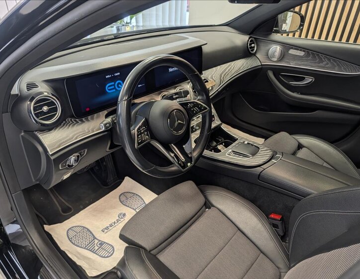 Mercedes-Benz Třídy E Kombi 2,0 l 143 kw