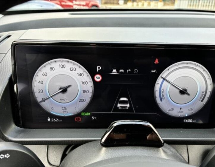 Hyundai Inster SUV / Terénní 0,0 84 kw