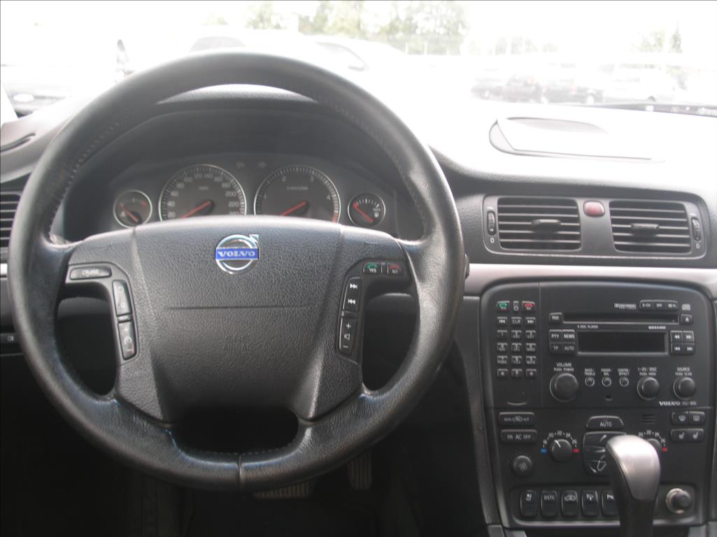 Volvo S80