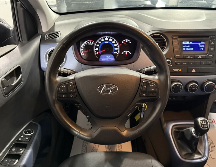Hyundai i10 16