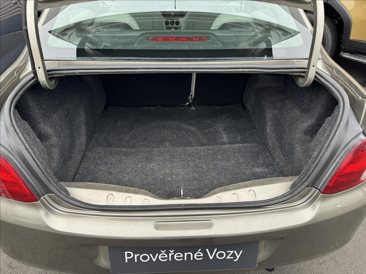 Peugeot 301 Sedan / Limuzína 1,6 l 85 kw