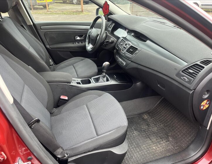 Renault Laguna Liftback 1,5 l 81 kw