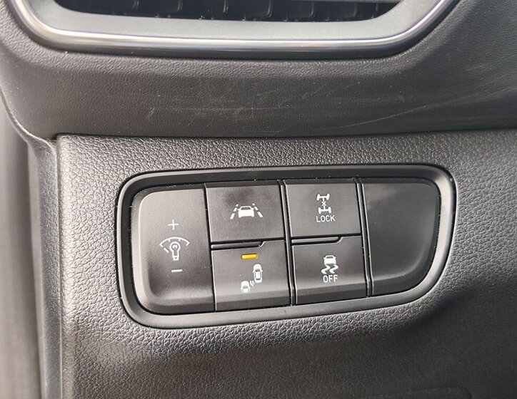 Hyundai Santa Fe SUV 2,0 l 110 kw