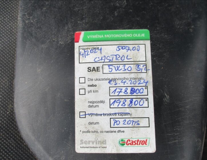 Toyota Verso Kombi 1,6 l 82 kw