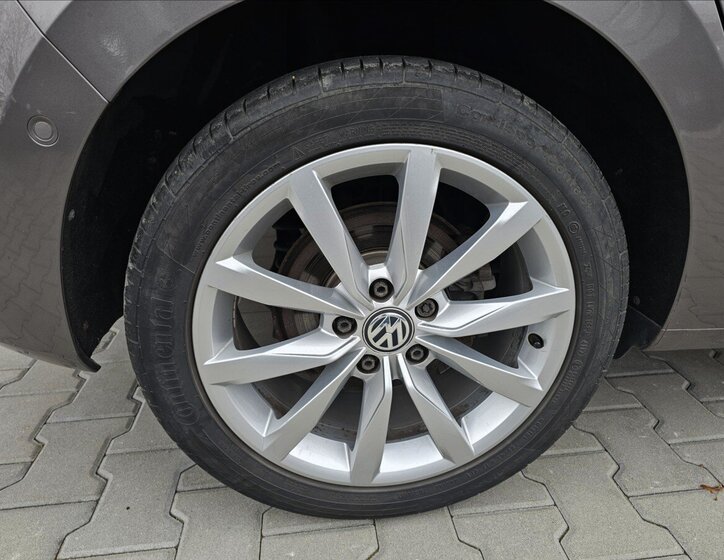 Volkswagen Golf Sportsvan 30