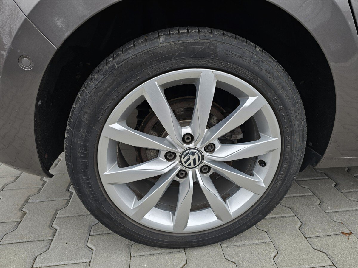 Volkswagen Golf Sportsvan