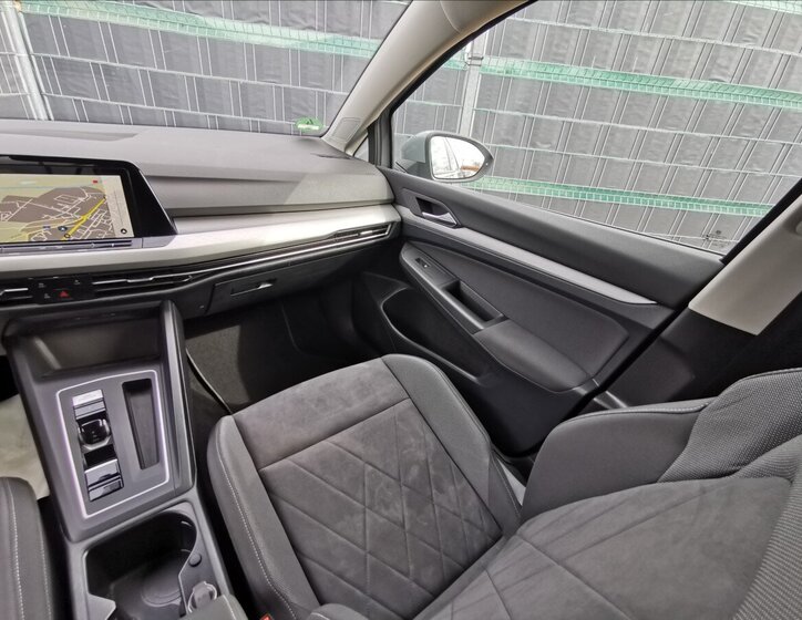 Volkswagen Golf Kombi 2,0 l 110 kw